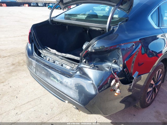 1N4AL3AP7JC121395 Nissan Altima 2.5 Sl