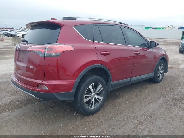 2T3WFREV6JW494461 Toyota Rav4 Xle