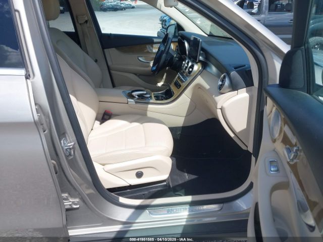 WDC0G4KBXKV151378 Mercedes-Benz Glc 300 4matic