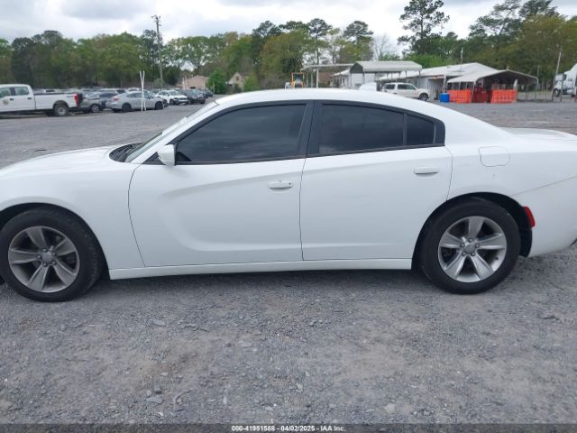 2C3CDXHGXHH524859 Dodge Charger Sxt Rwd
