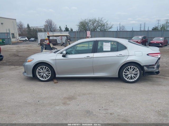 4T1B11HK1JU048369 Toyota CAMRY XLE
