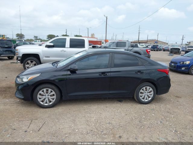 3KPC24A30KE051161 Hyundai ACCENT SE