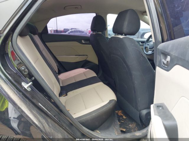 3KPC24A30KE051161 Hyundai ACCENT SE