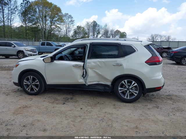 JN8AT2MT6KW258099 Nissan ROGUE SV
