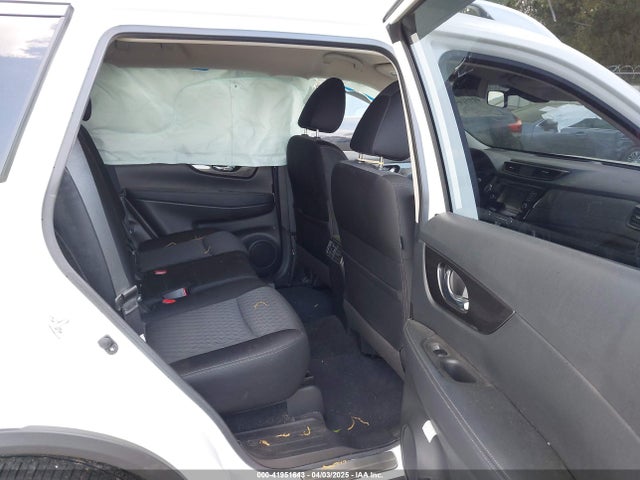 JN8AT2MT6KW258099 Nissan ROGUE SV