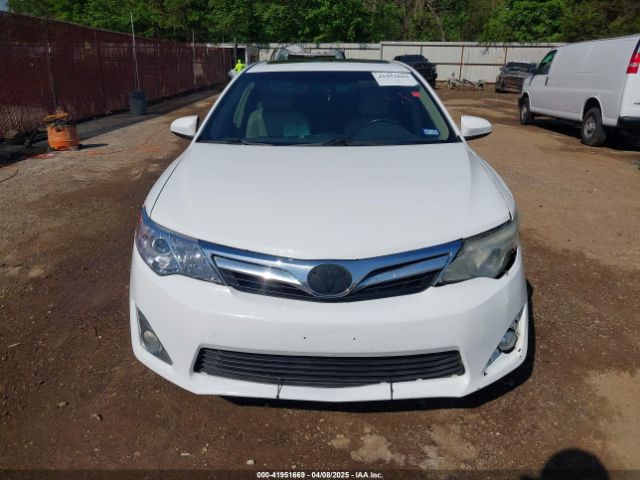 4T1BF1FK0EU382371 Toyota CAMRY XLE