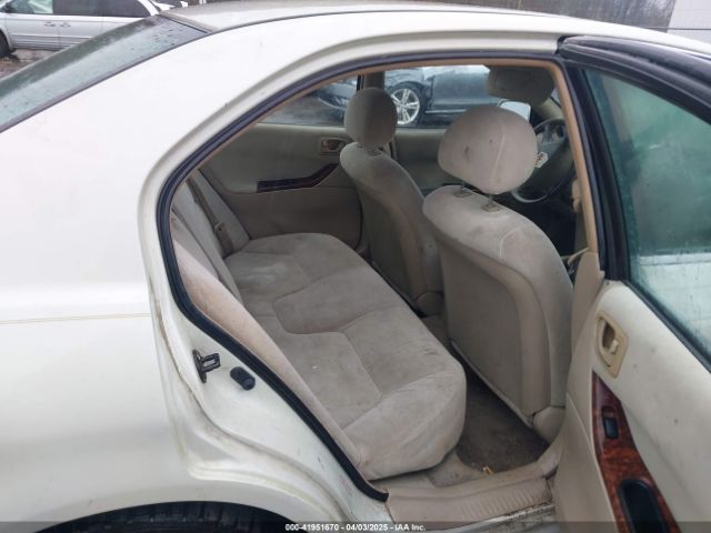 2000 MITSUBISHI GALANT 4A3AA46G3YE125518 Photo 7