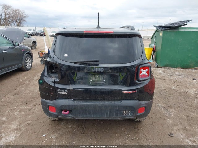 ZACCJBCB4HPE77734 Jeep Renegade Trailhawk 4x4