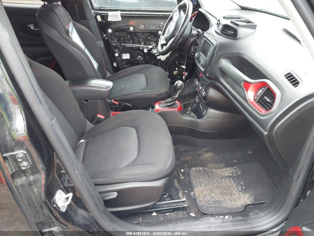 ZACCJBCB4HPE77734 Jeep Renegade Trailhawk 4x4