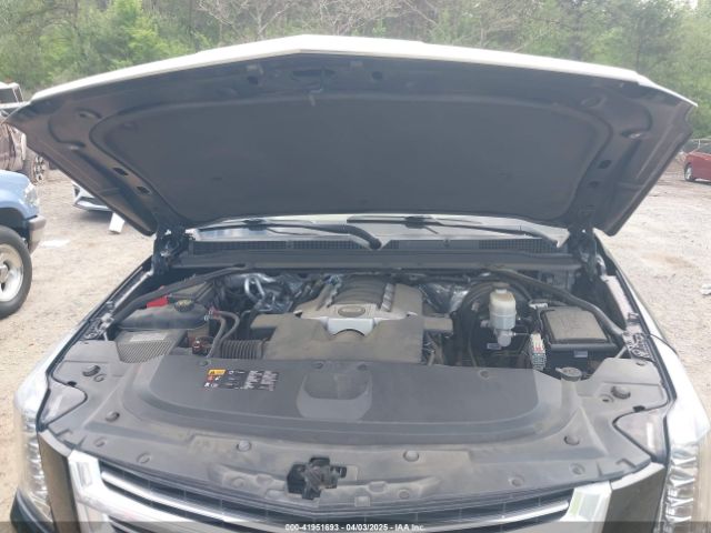 1GYS3DKJ7GR374845 Cadillac Escalade Platinum