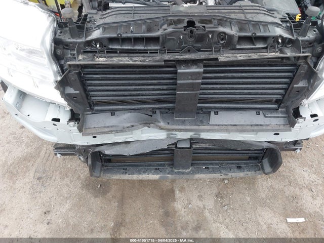 3FTTW8A33RRA79678 Ford Maverick Xl