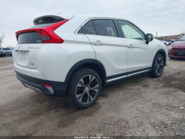 JA4AT5AA7JZ062888 Mitsubishi Eclipse Cross Se