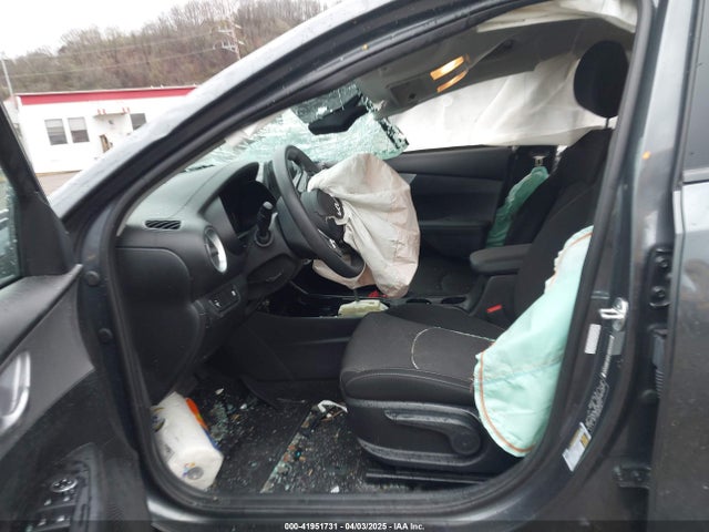 3KPF24AD9PE691284 KIA Forte Lxs