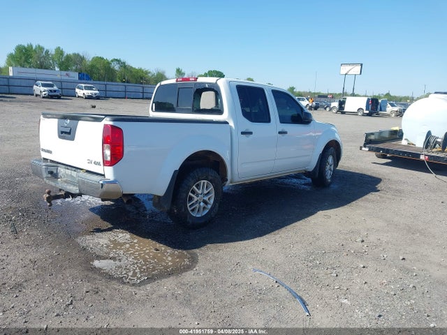 1N6AD0EV7JN765169 Nissan Frontier Sv
