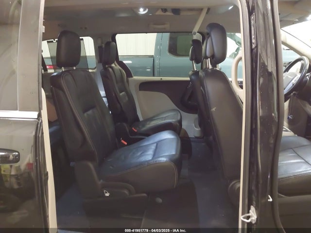 2C4RC1BG5GR113120 Chrysler Town & Country Touring