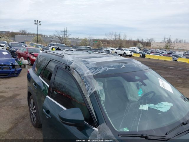 5N1DR3DJ7RC299781 Nissan Pathfinder Platinum 4wd
