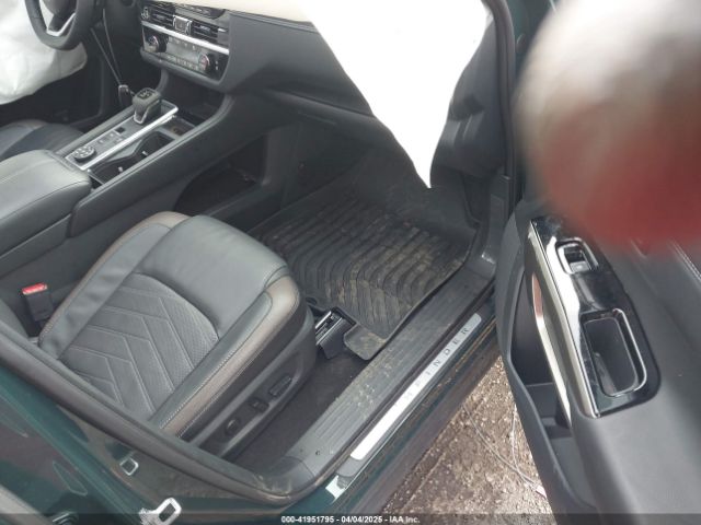 5N1DR3DJ7RC299781 Nissan Pathfinder Platinum 4wd