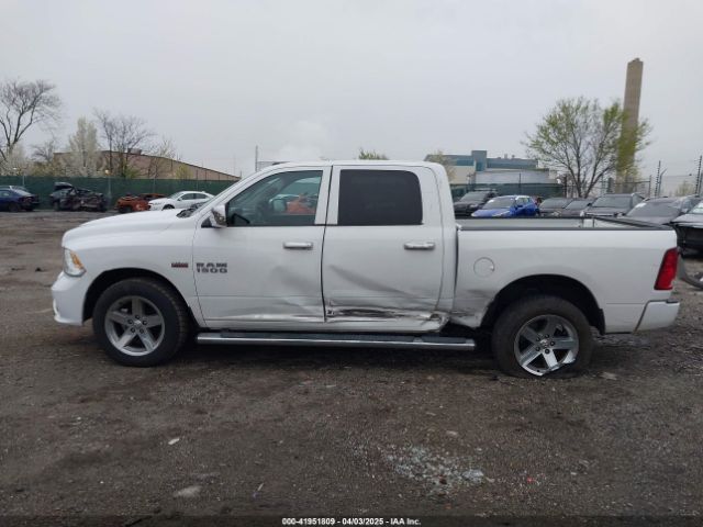 3C6RR7KT4HG594510 RAM 1500 Express  4x4 5'7 Box