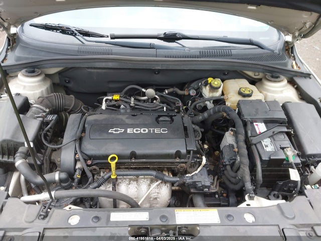 1G1PA5SG1E7391492 Chevrolet Cruze Ls Auto