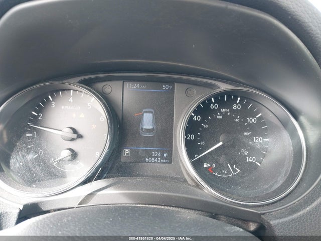 5N1AT2MV0JC852034 Nissan ROGUE SV