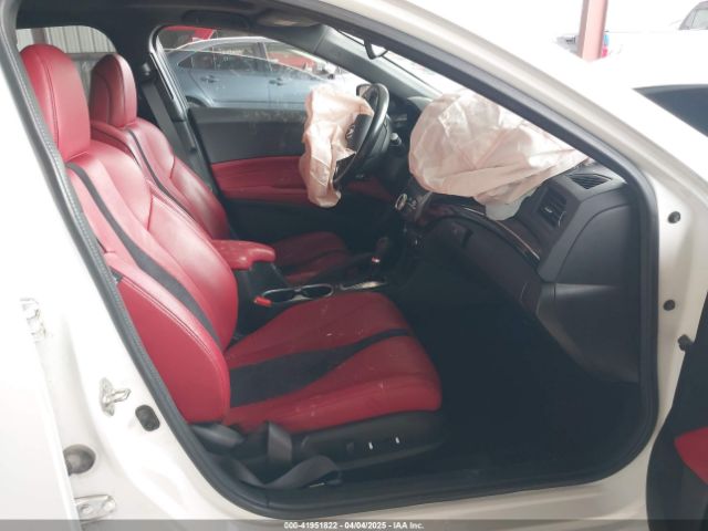 2019 ACURA ILX 19UDE2F85KA012672 Photo 4