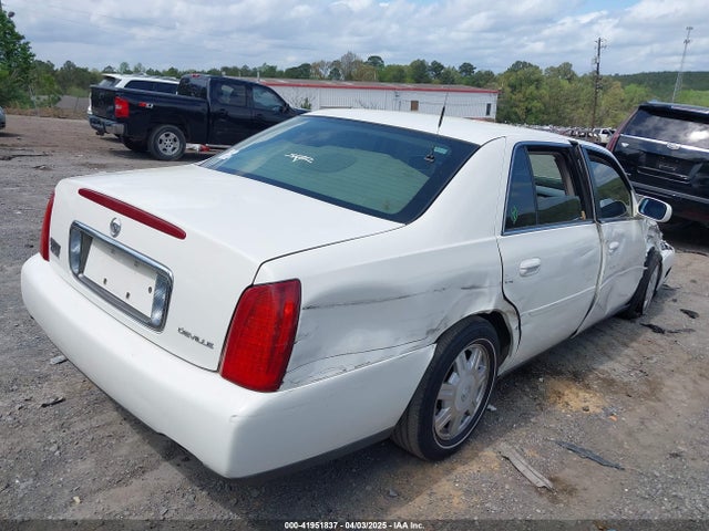 2004 CADILLAC DEVILLE 1G6KD54YX4U181779 Photo 3