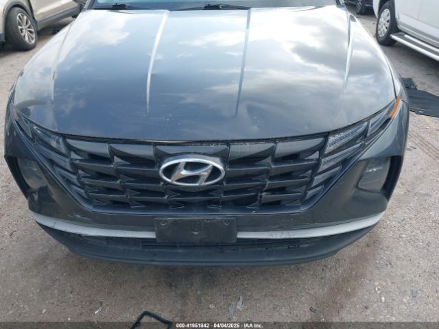 5NMJA3AE9NH023183 Hyundai TUCSON SE
