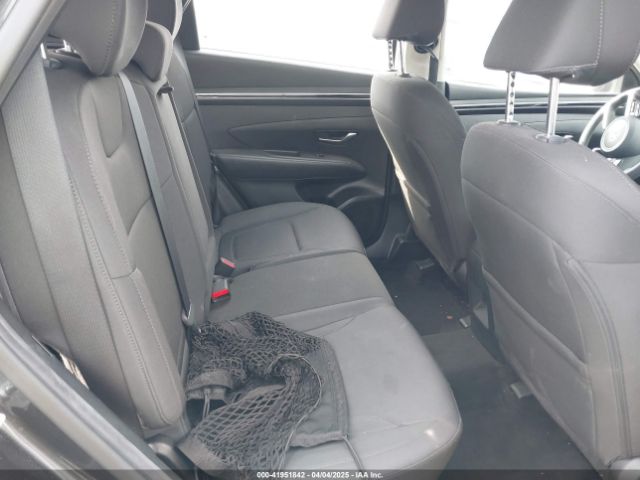 5NMJA3AE9NH023183 Hyundai TUCSON SE