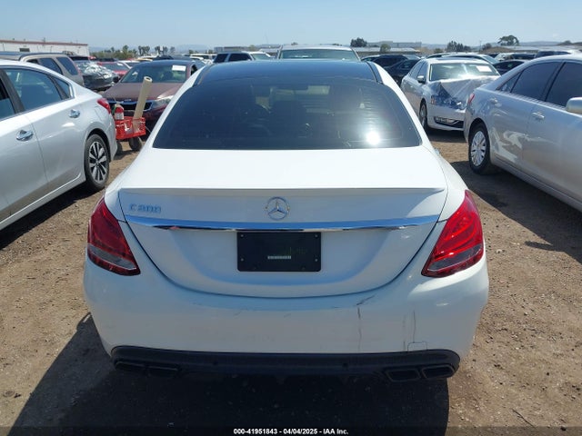55SWF4JB5HU230712 Mercedes-Benz C 300 Luxury/sport