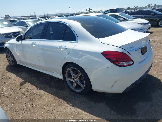 55SWF4JB5HU230712 Mercedes-Benz C 300 Luxury/sport