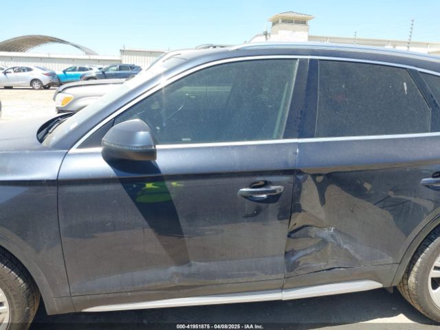 WA1BNAFY1K2052980 Audi Q5 45 Premium