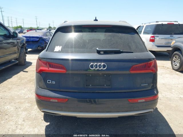WA1BNAFY1K2052980 Audi Q5 45 Premium