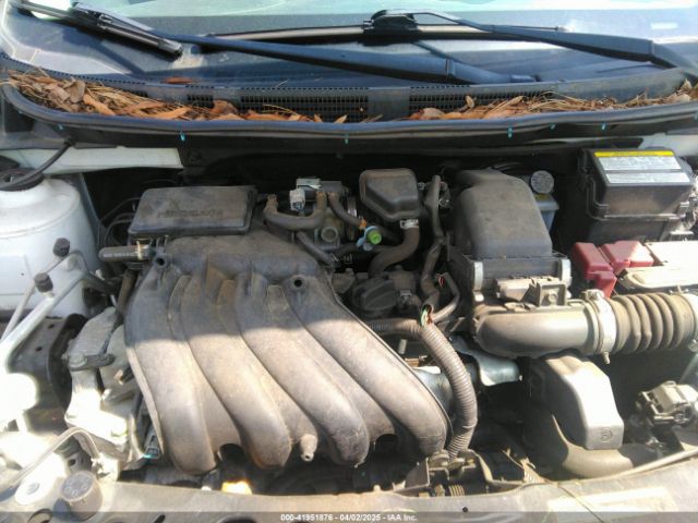 3N1CN7AP4HL885260 Nissan Versa 1.6 Sv