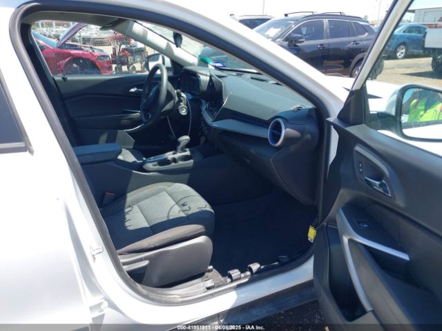 KL77LFE25RC236686 Chevrolet Trax Fwd Sp