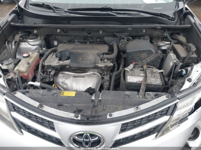 JTMBFREVXED073926 Toyota RAV4 LE