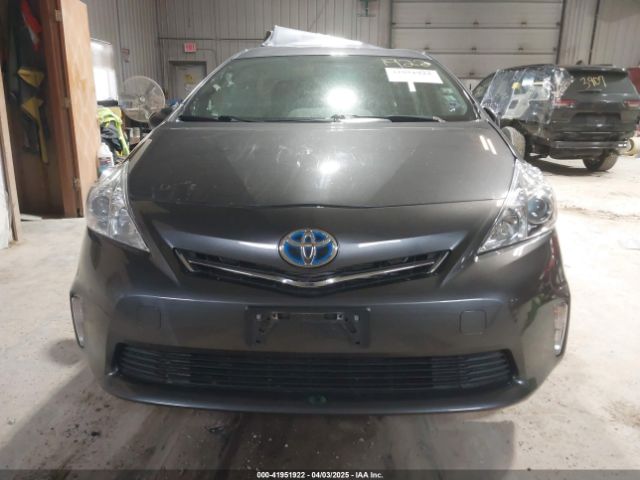 JTDZN3EUXEJ009120 Toyota Prius V Three