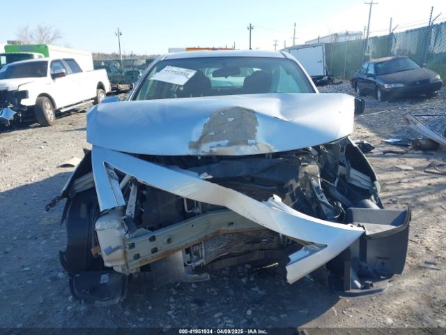 3N1CN7AP3FL912929 Nissan Versa 1.6 Sv