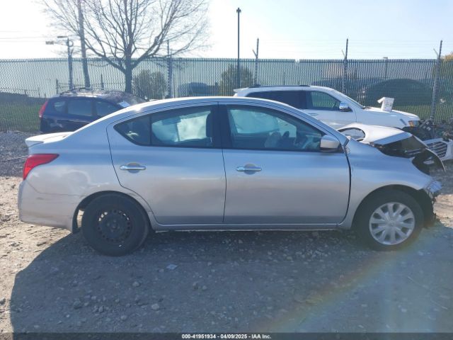 3N1CN7AP3FL912929 Nissan Versa 1.6 Sv