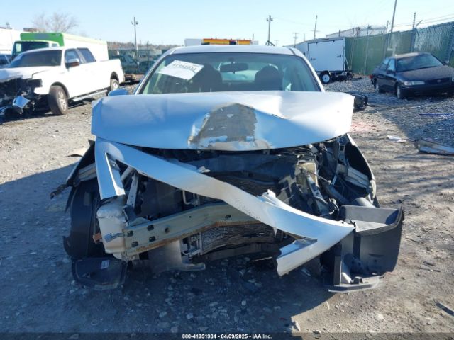 3N1CN7AP3FL912929 Nissan Versa 1.6 Sv