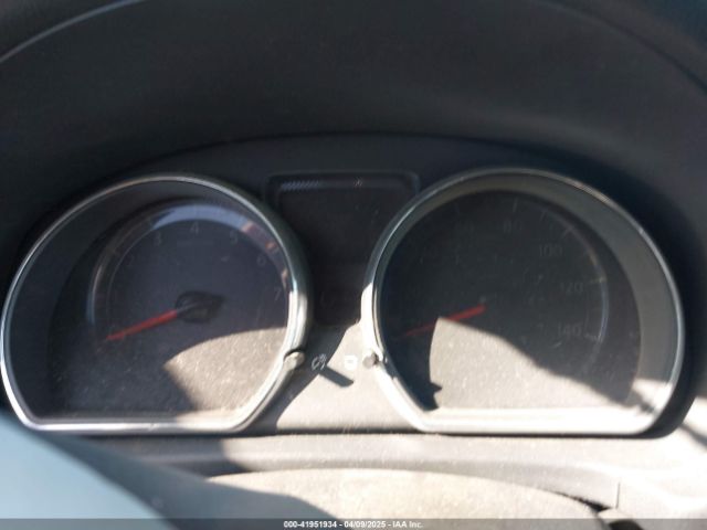 3N1CN7AP3FL912929 Nissan Versa 1.6 Sv