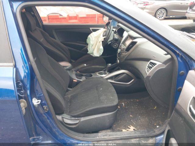KMHTC6AD3GU268984 Hyundai Veloster