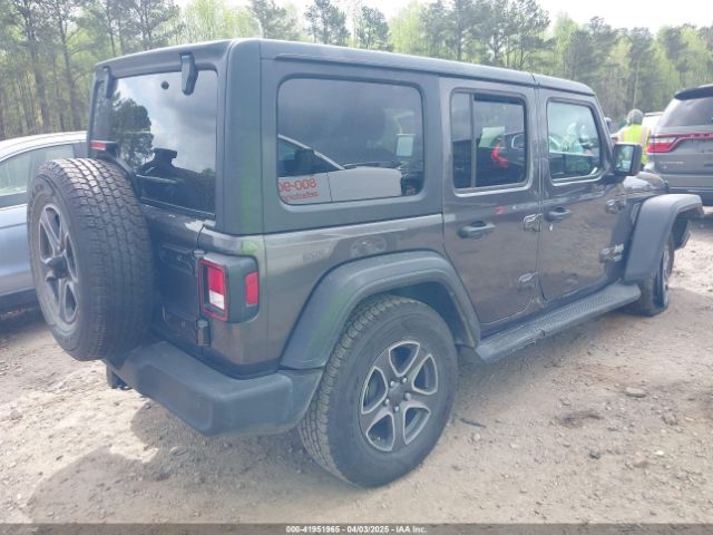 1C4HJXDG8JW112639 Jeep Wrangler Unlimited Sport S 4x4