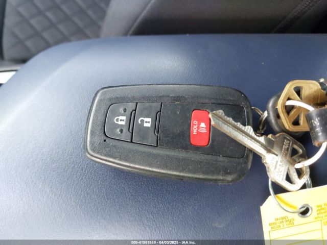 NMTKHMBX0MR129599 Toyota C-HR XLE