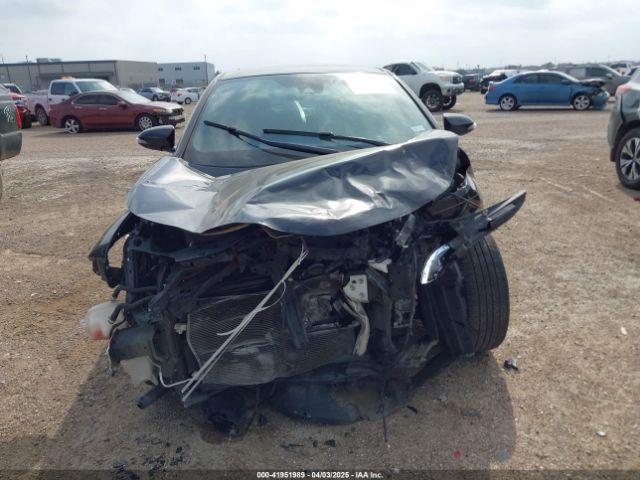 NMTKHMBX0MR129599 Toyota C-HR XLE
