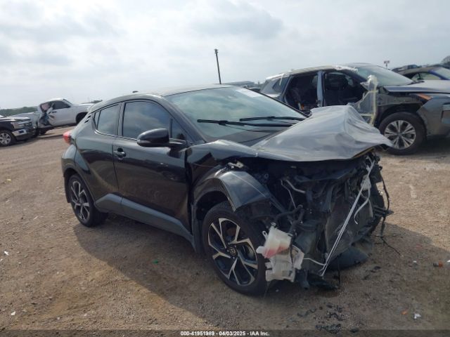 NMTKHMBX0MR129599 Toyota C-HR XLE