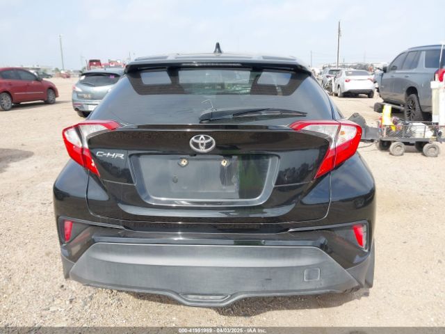NMTKHMBX0MR129599 Toyota C-HR XLE