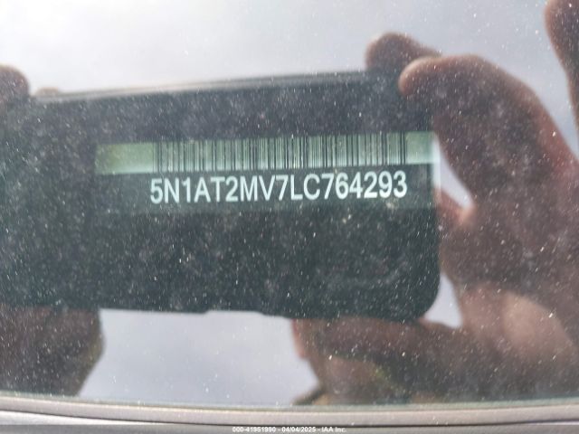 5N1AT2MV7LC764293 Nissan Rogue S Intelligent Awd