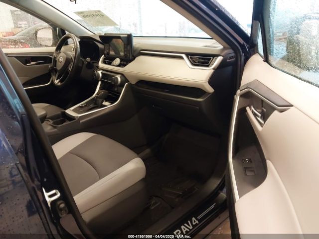 JTMRWRFV1KJ014693 Toyota Rav4 Hybrid Xle