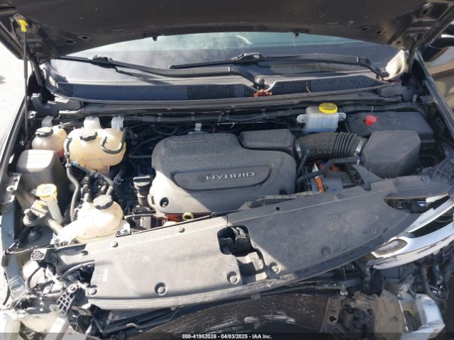 2021 CHRYSLER PACIFICA HYBRID 2C4RC1L73MR586072 Photo 9