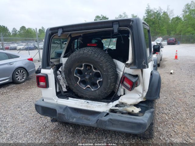 1C4HJXDG1KW528291 Jeep Wrangler Unlimited Sport S 4x4